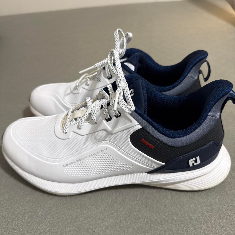 FootJoy Pro/SL Golf Shoes Men 11.5 M White Navy Spikeless 56949 Z-TEC 2026